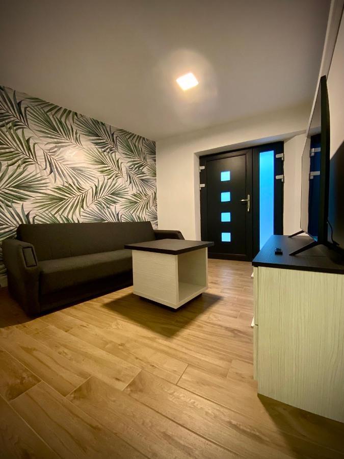 Apartma Sinitus Izola Exteriör bild